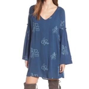 Lost + wander embroidered swing bell sleeved dress